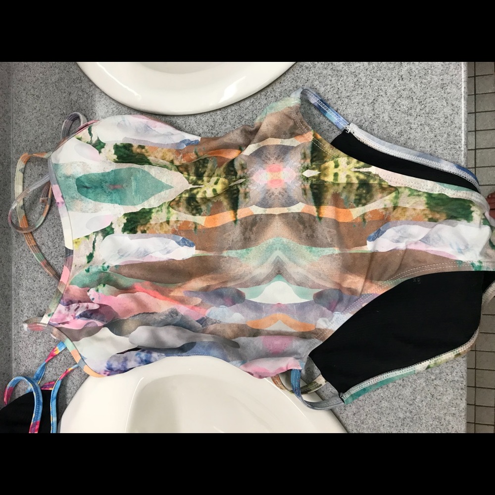 One piece Swim Suit